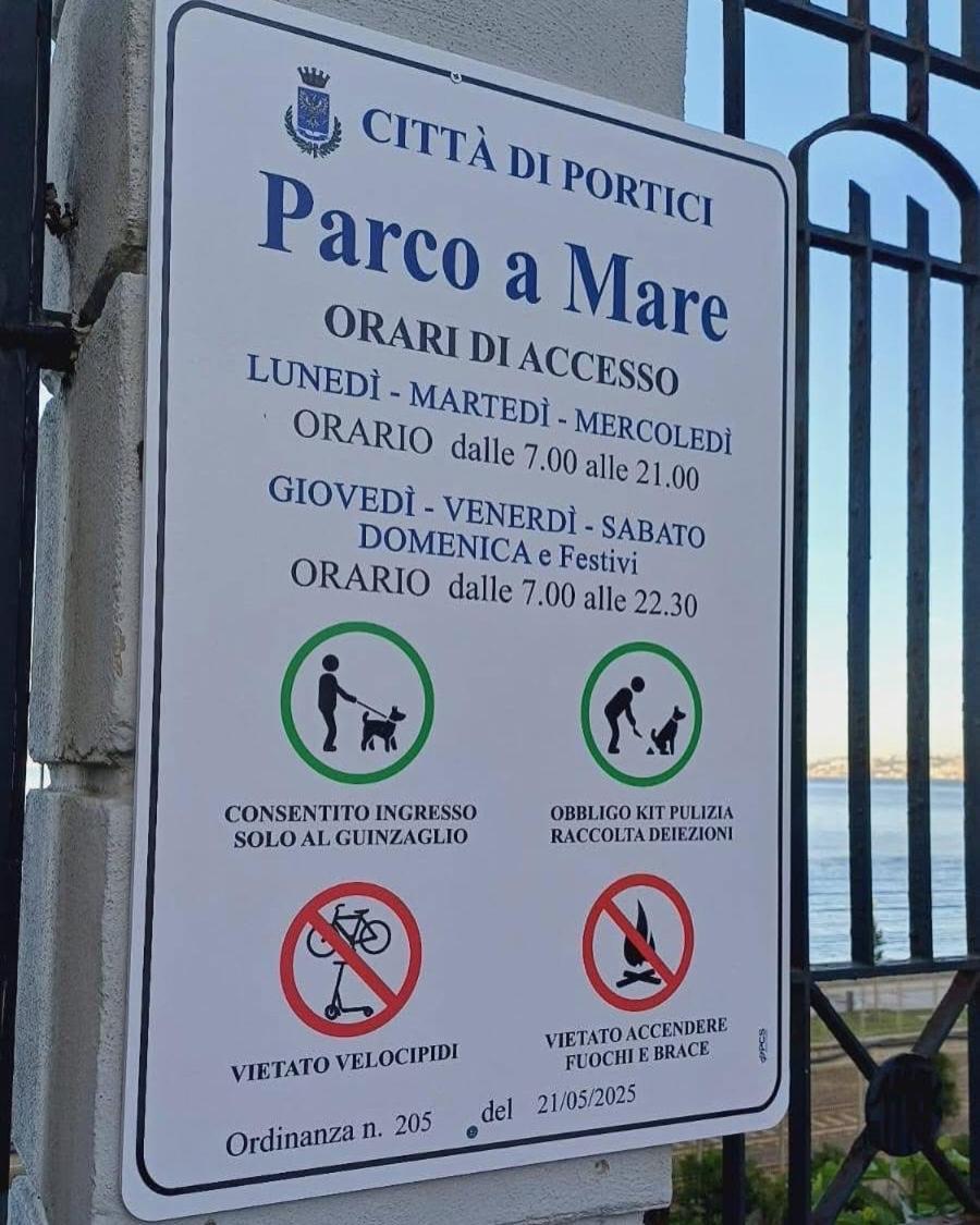 La Parthenope Suites Portici Exterior photo